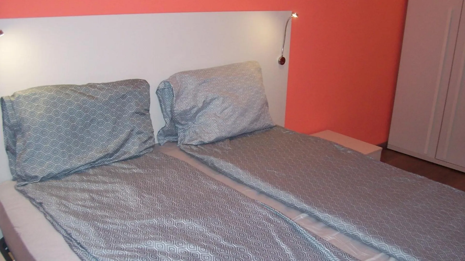 Homestay Triton Apartment Budapest Hungary